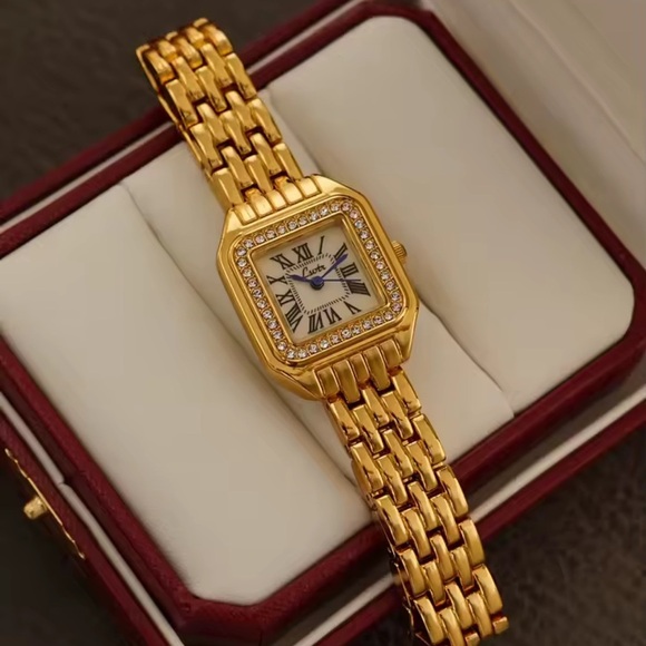 Panthere Classic Rectangle Gold Crystal Watch - Picture 3 of 17